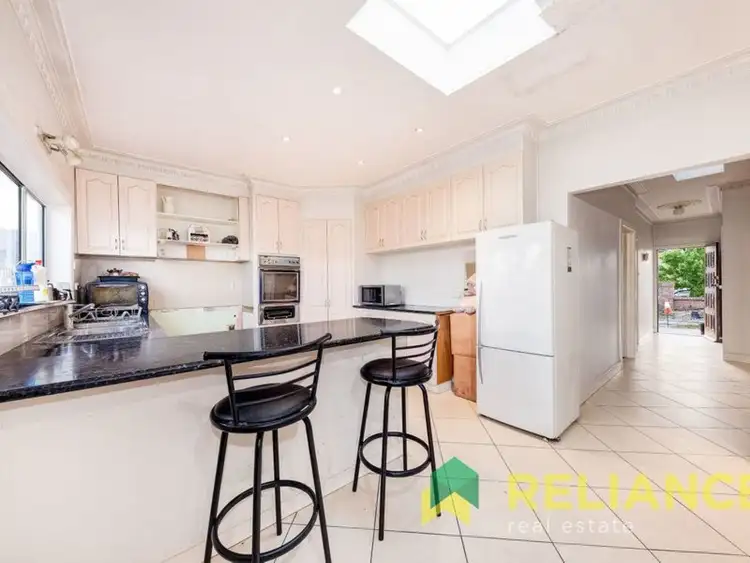 Fifth view of Homely house listing, 1/72 Vincent Avenue, St Albans VIC 3021
