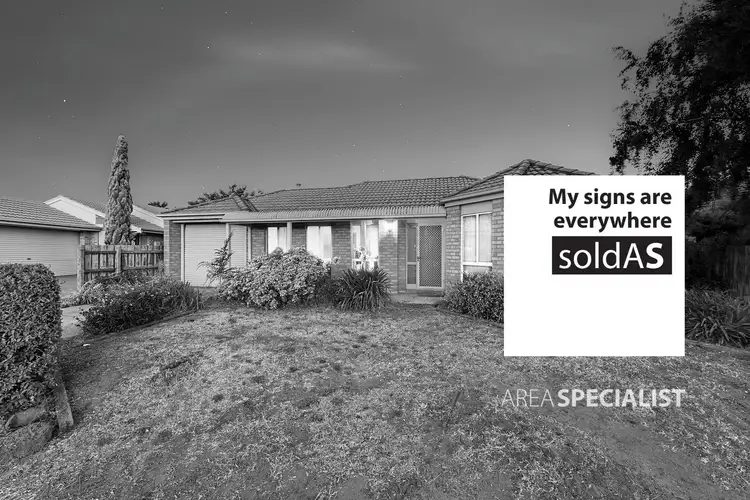 16 Samantha Crescent, Cranbourne North VIC 3977