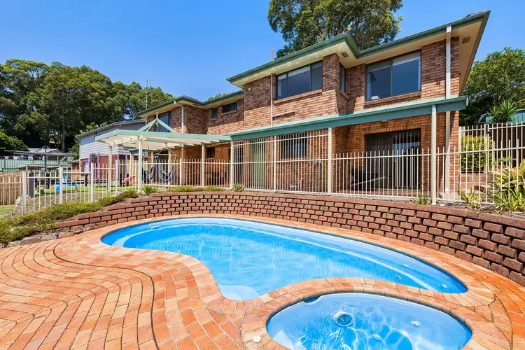 3 Ventura Place, Macquarie Hills NSW 2285