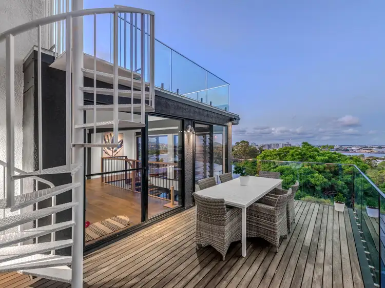 Seventh view of Homely house listing, 37 McIlwraith Avenue, Balmoral QLD 4171