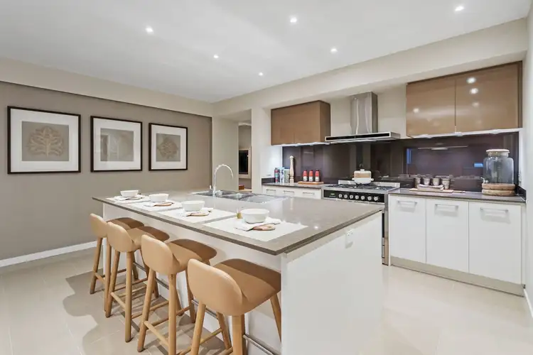 Fourth view of Homely house listing, 6 Montreal Circuit, Craigieburn VIC 3064
