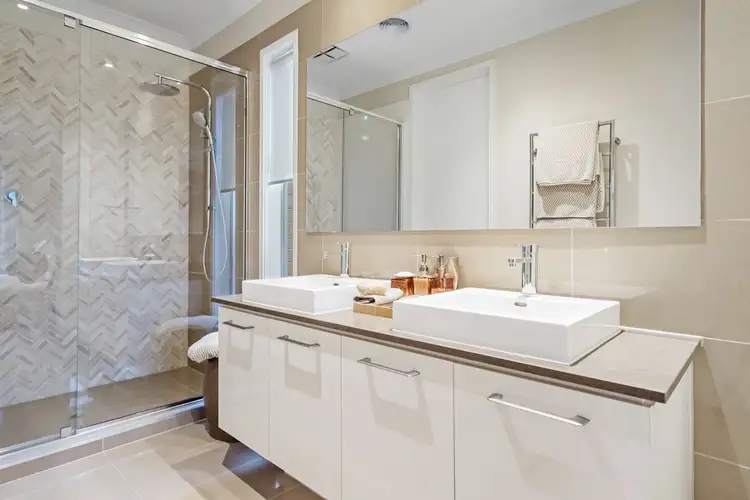 Seventh view of Homely house listing, 6 Montreal Circuit, Craigieburn VIC 3064