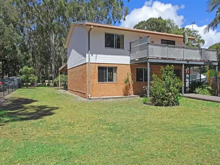 16 Bell Street, Dunbogan NSW 2443