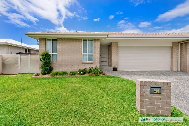 60 Fiona Crescent, Lake Cathie NSW 2445