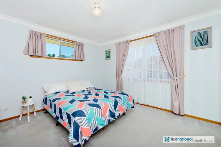 Sixth view of Homely villa listing, 1/4 Glen Close, North Haven NSW 2443