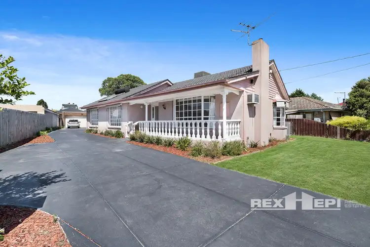 6 Rogers Street, Eumemmerring VIC 3177