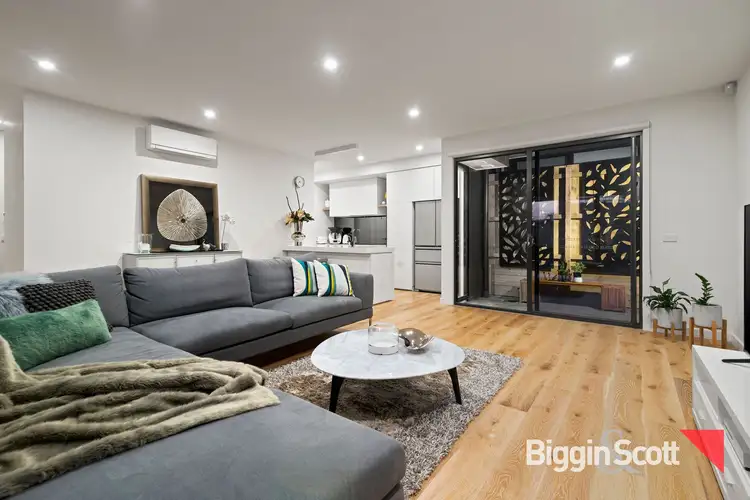 15B Henry Street, Doncaster VIC 3108