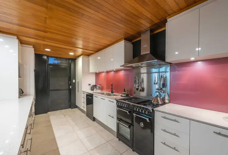 Fifth view of Homely house listing, 8 Reibey Place, Curtin ACT 2605