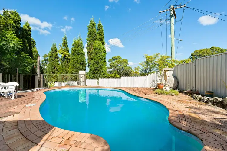 2 Gillian Crescent, Cardiff NSW 2285