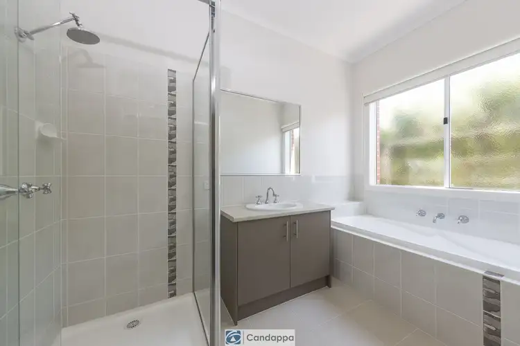 Sixth view of Homely house listing, 6 Richie Court, Drouin VIC 3818