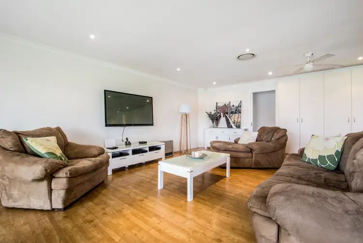 Fifth view of Homely house listing, 9 Tumut Place, St Clair NSW 2759