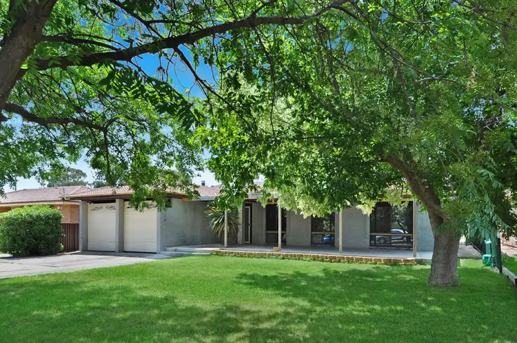 24 Park Street, Eglinton NSW 2795