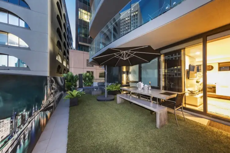 4.08/35 Albert Road, Melbourne VIC 3000