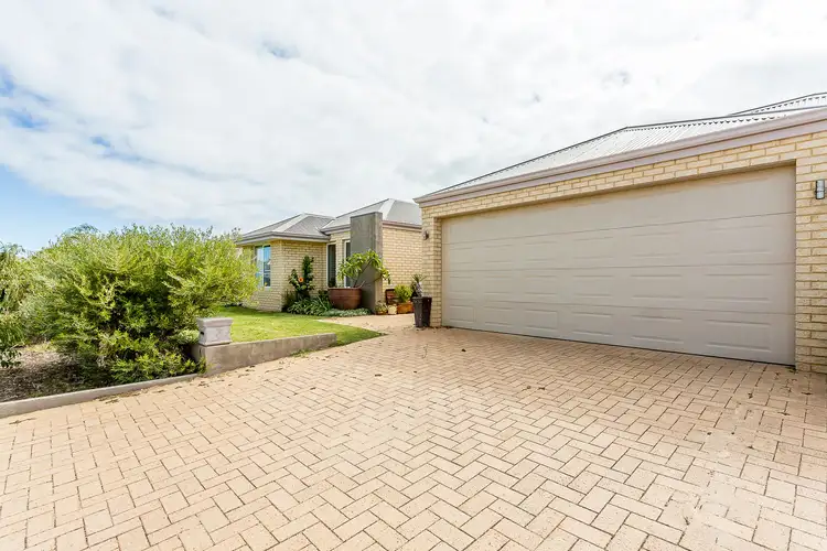 4 Seaview Drive, Singleton WA 6175