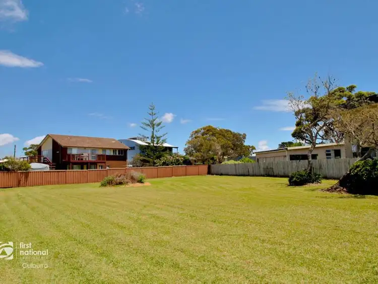 61 Eastbourne Avenue, Culburra Beach NSW 2540
