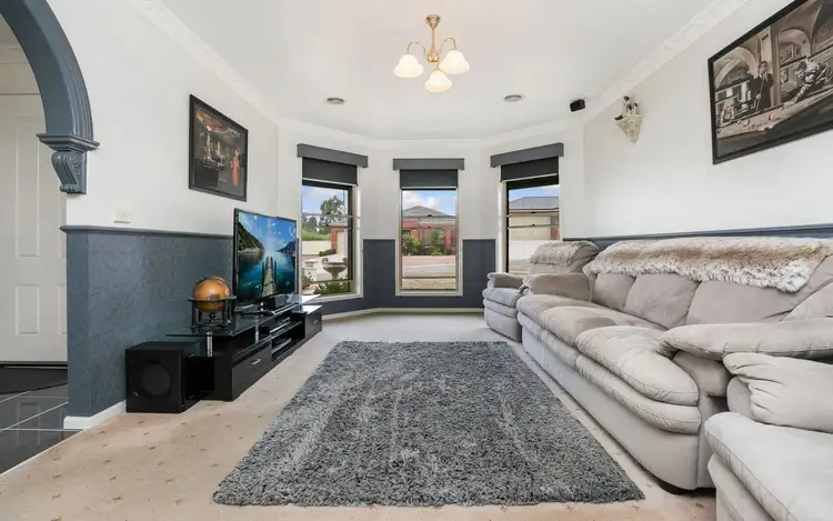 Second view of Homely house listing, 9 The Gums Court, Kangaroo Flat VIC 3555