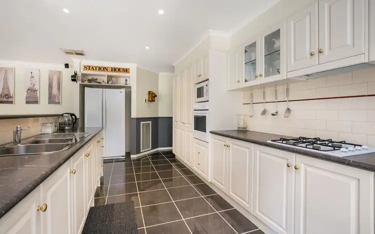Third view of Homely house listing, 9 The Gums Court, Kangaroo Flat VIC 3555