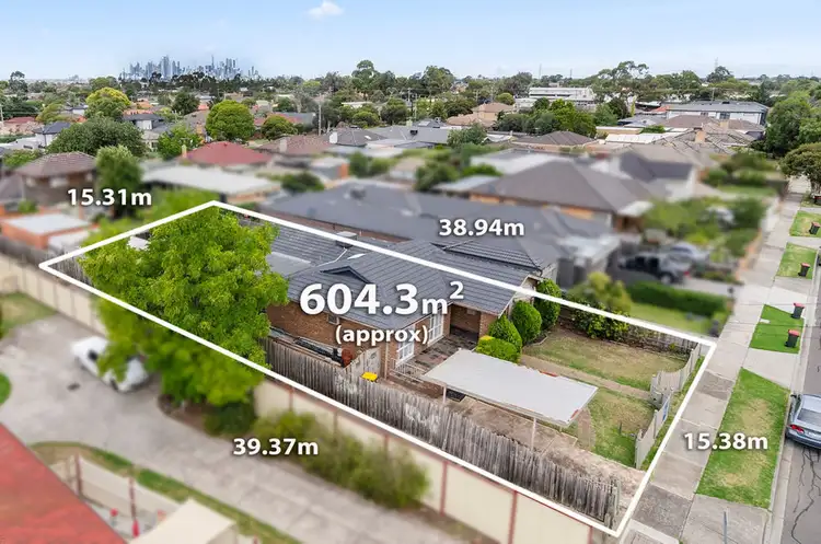 22 Wyong Street, Keilor East VIC 3033