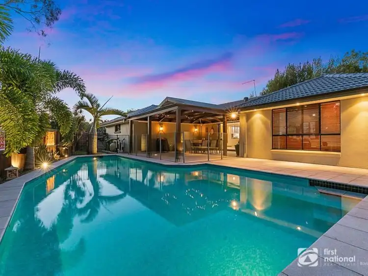 5 Aminta Court, Wellington Point QLD 4160
