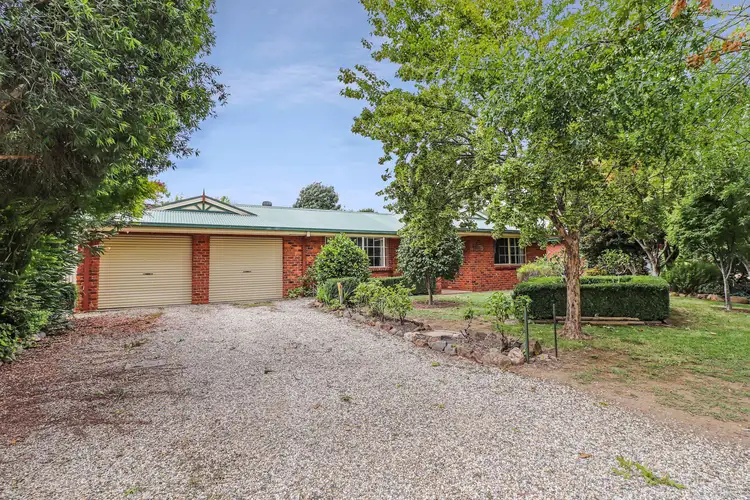 163 Station Street, Porepunkah VIC 3740