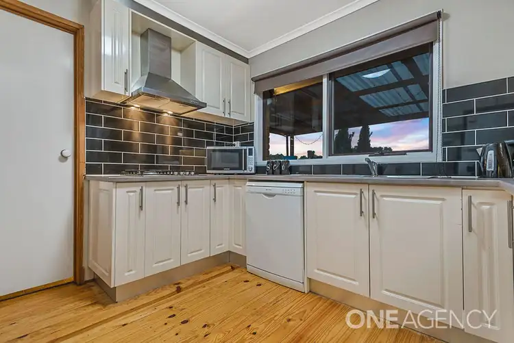 Second view of Homely house listing, 6 Kintore close, Sunbury VIC 3429