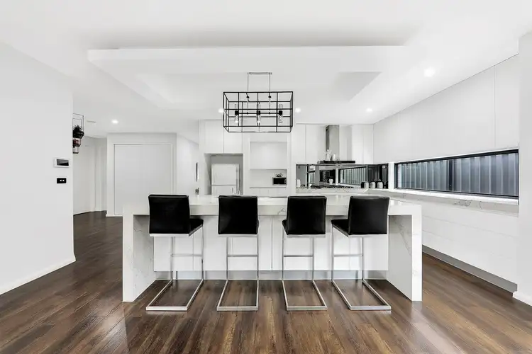 Sixth view of Homely house listing, 25 Merrica Court, Craigieburn VIC 3064