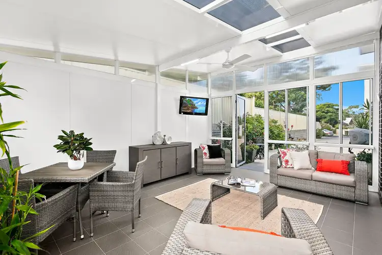 Third view of Homely villa listing, 2/122C Meadow Street, Fairy Meadow NSW 2519