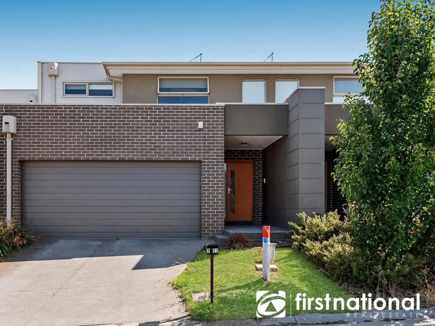 Main view of Homely townhouse listing, 9/23 Atlantic Drive, Pakenham VIC 3810