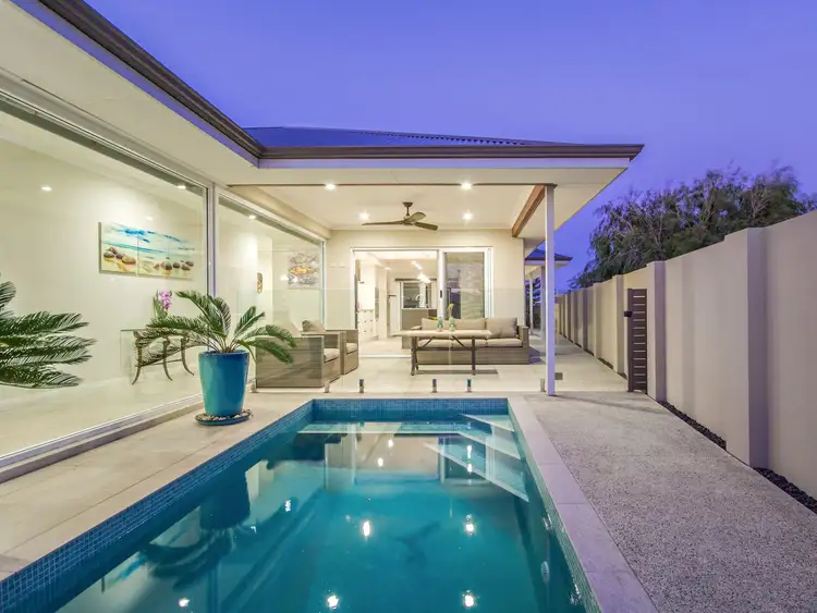 2 Reef View, Wannanup WA 6210