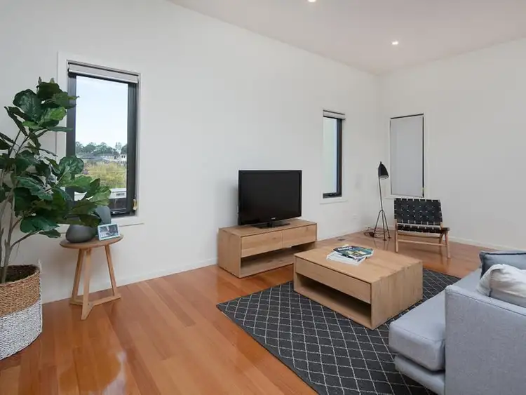 Fifth view of Homely house listing, 14 Pindan Court, Mount Waverley VIC 3149