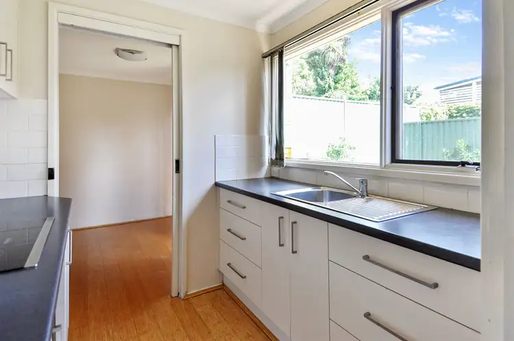 Main view of Homely house listing, 2/196 Keppel Street, Bathurst NSW 2795