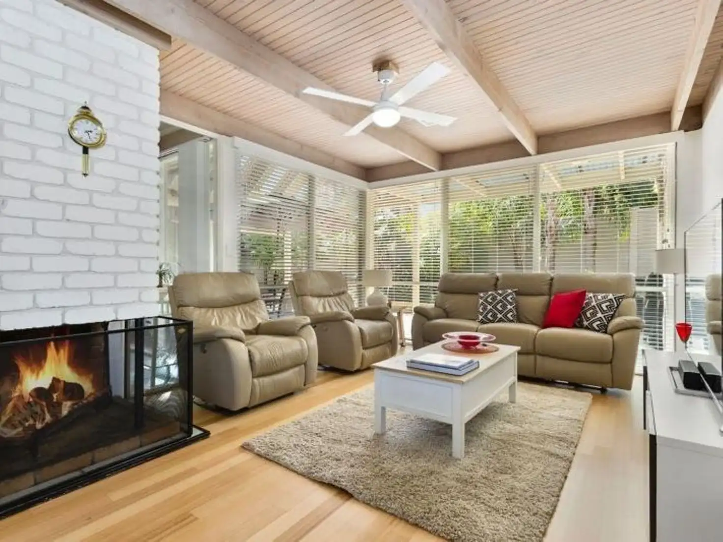 Main view of Homely house listing, 37 Jessica Close, Wantirna South VIC 3152