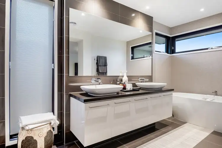 Sixth view of Homely house listing, 4 Montreal Circuit, Craigieburn VIC 3064
