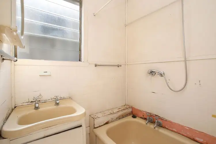 Sixth view of Homely house listing, 33 Westbourne Road, Kensington VIC 3031