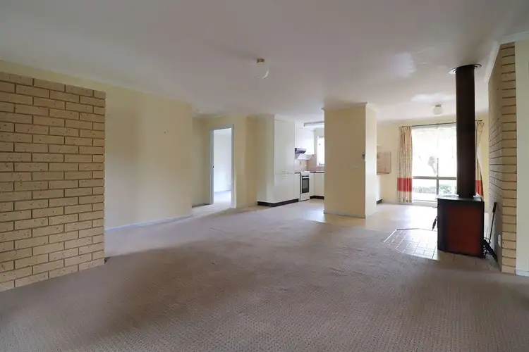 Second view of Homely unit listing, 3/9 Seamer Street, Porepunkah VIC 3740