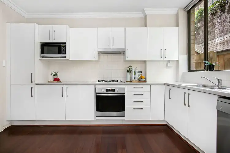 Third view of Homely apartment listing, 15/5 Boronia Street, Wollstonecraft NSW 2065
