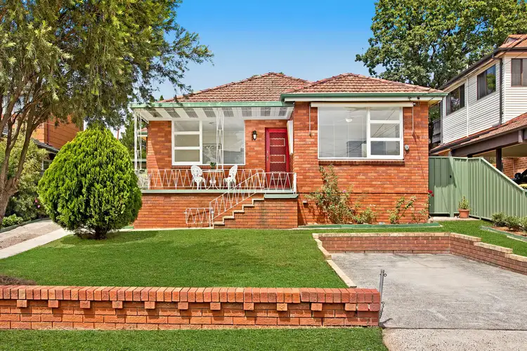 6 Vera Street, Eastwood NSW 2122
