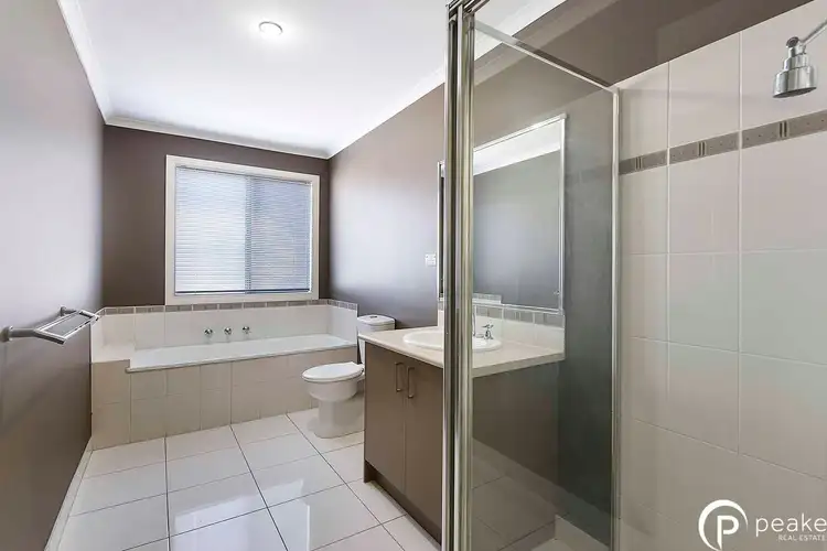 Fifth view of Homely house listing, 86 Melissa Way, Pakenham VIC 3810