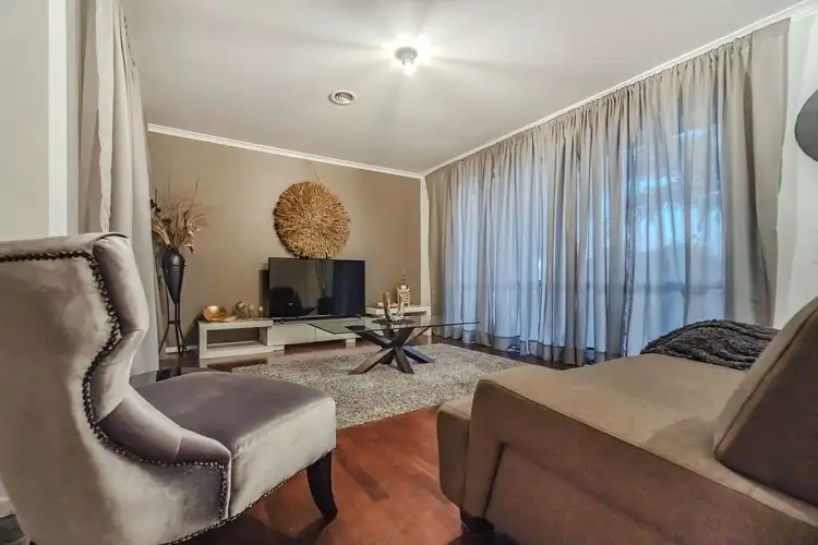 Fifth view of Homely house listing, 5 Lincolne Crescent, Roxburgh Park VIC 3064