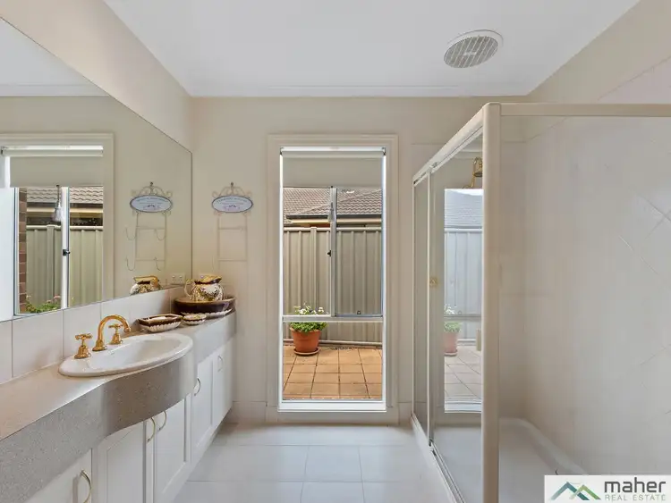 Sixth view of Homely house listing, 5 Ruby Street, White Hills VIC 3550