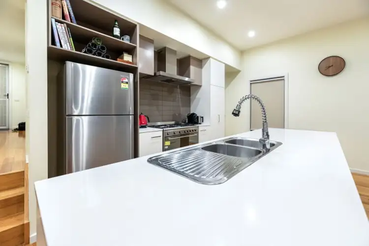 Fifth view of Homely house listing, 6 Solferino Close, Mount Waverley VIC 3149