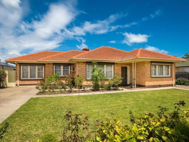9 Janet Street, Seaton SA 5023