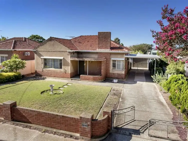 42 Mitchell Street East, Seaton SA 5023