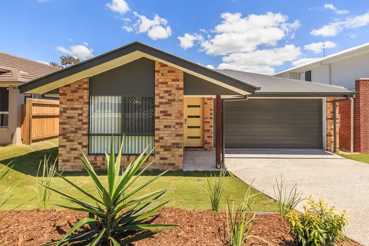 51 Macintyre Parade, Pacific Pines QLD 4211