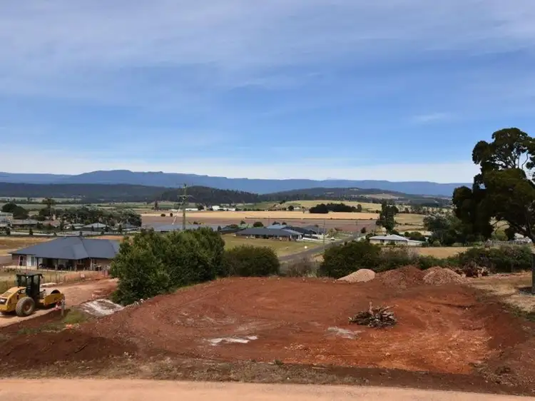 3/10 Nutt Street, Deloraine TAS 7304