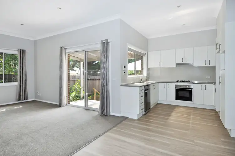 Third view of Homely house listing, 9/13 Busby Street, South Bathurst NSW 2795
