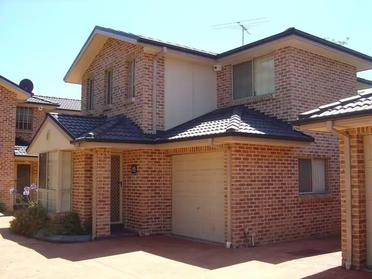 2/10 Harold Street, Fairfield NSW 2165