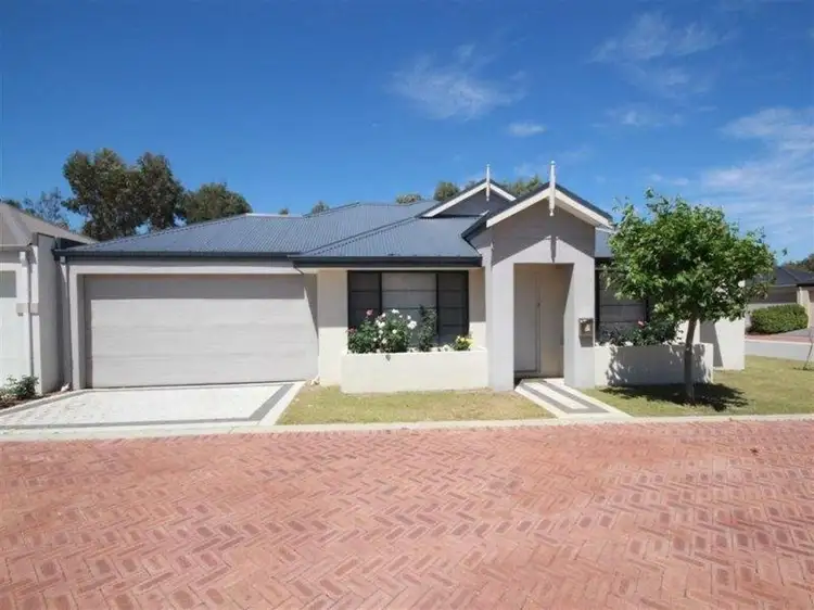 27 Yaroomba Place