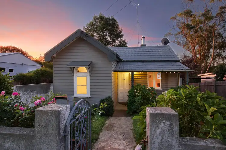 5 Neale Street, Katoomba NSW 2780