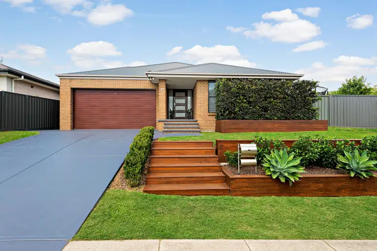 27 Tenyo Street, Cameron Park NSW 2285